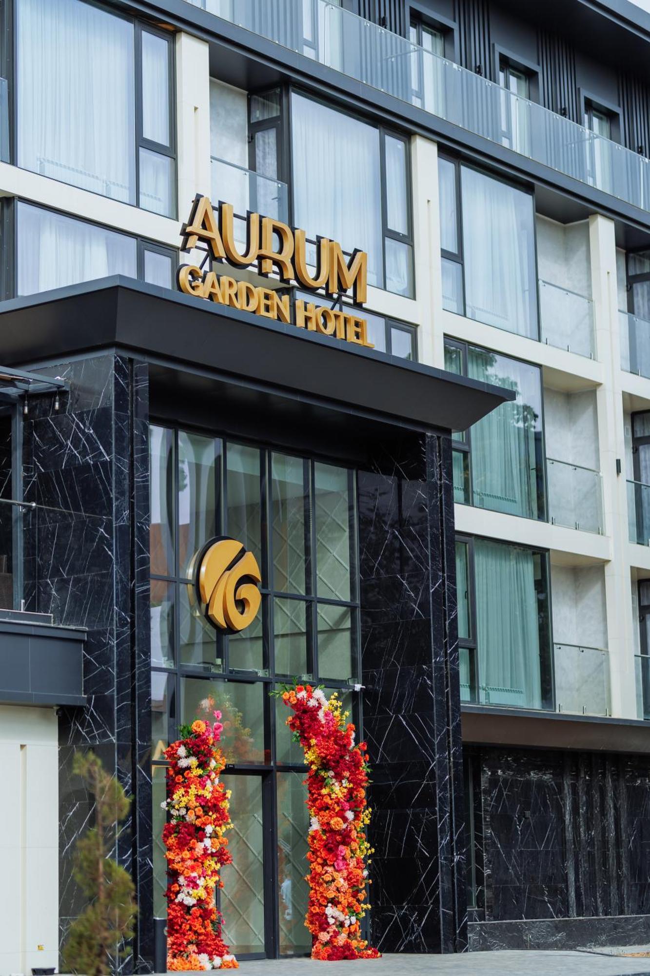 Aurum Garden Hotel Șîmkent Exterior foto