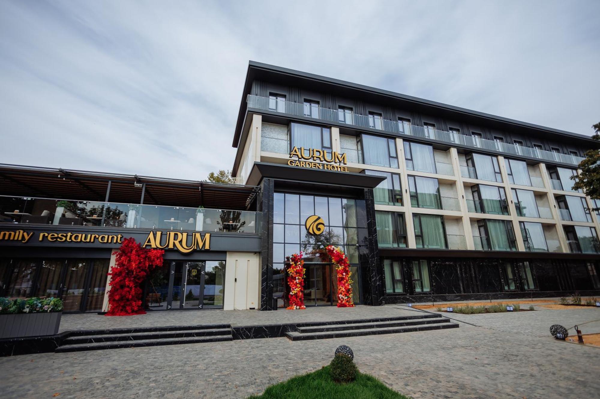 Aurum Garden Hotel Șîmkent Exterior foto