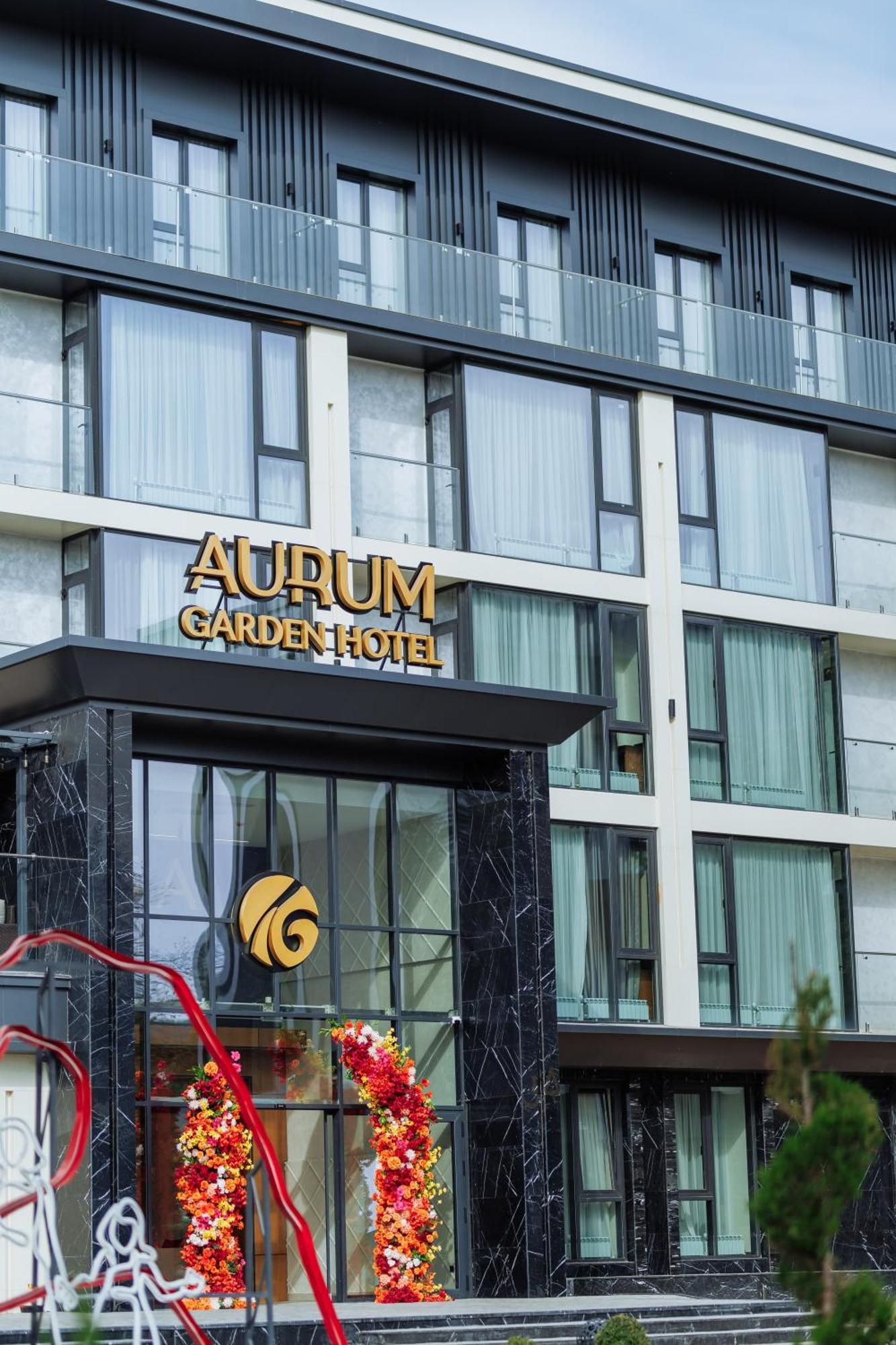 Aurum Garden Hotel Șîmkent Exterior foto